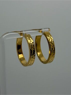 18k Yellow Gold Textured Hammered Hoops Earrings for Women